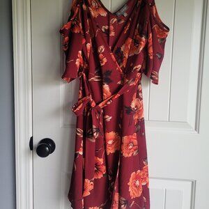 Beautiful Red Floral Dress Rags to Wishes size medium
